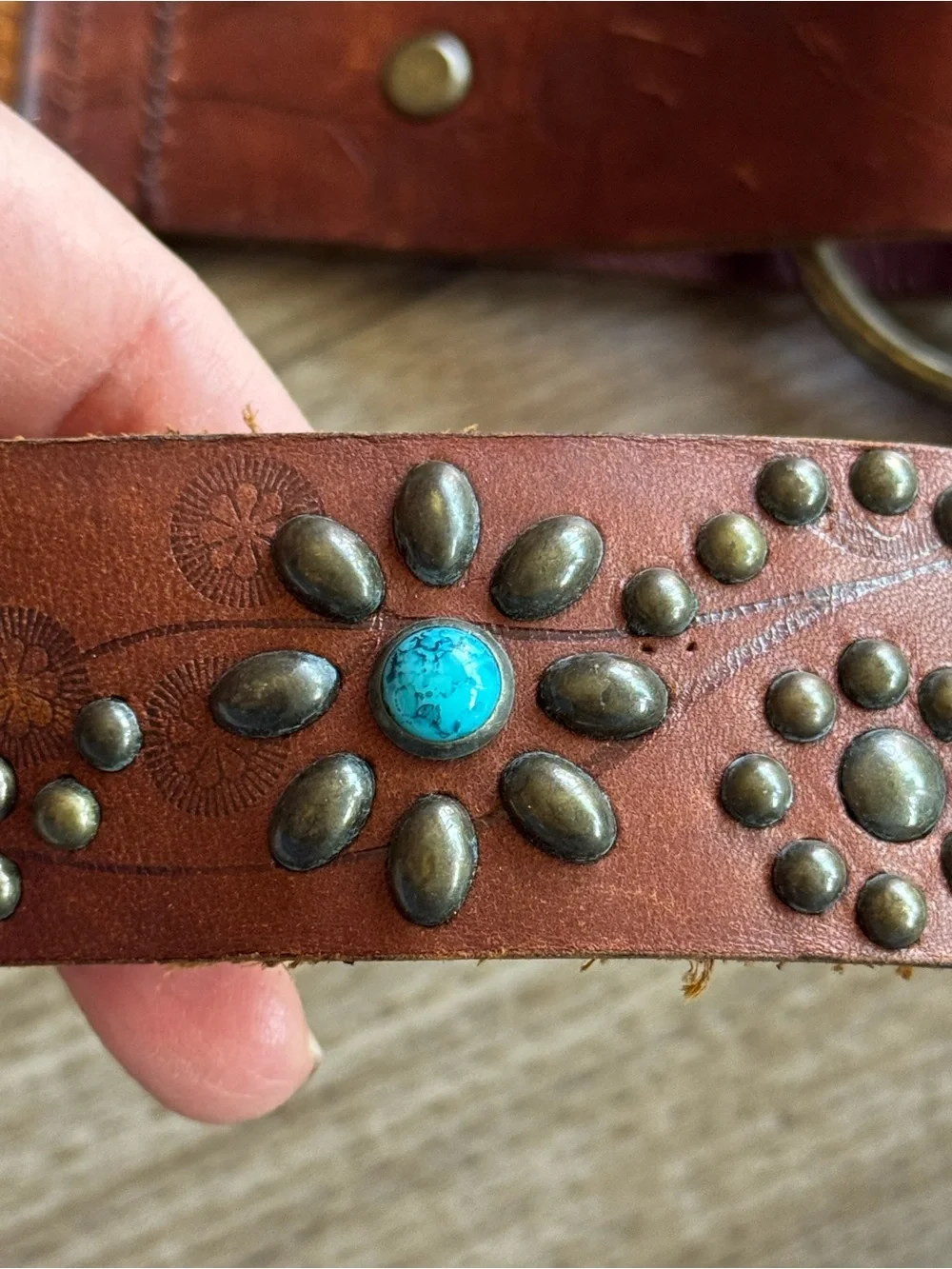 Y2K Vintage Full Riveted Light Blue turquoise Rhinestone Tan Leather belt